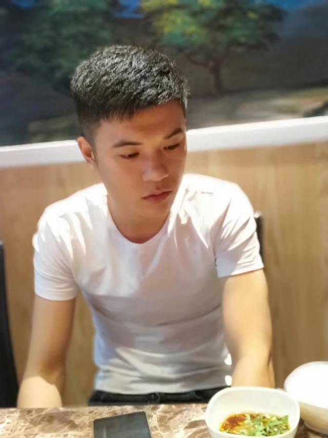 ����Ƭ�ĺ��v